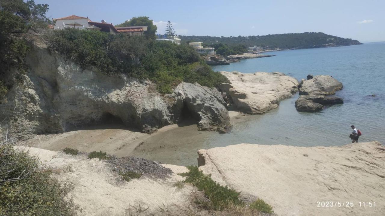 Meltemi Apartments Agia Marina  Eksteriør bilde